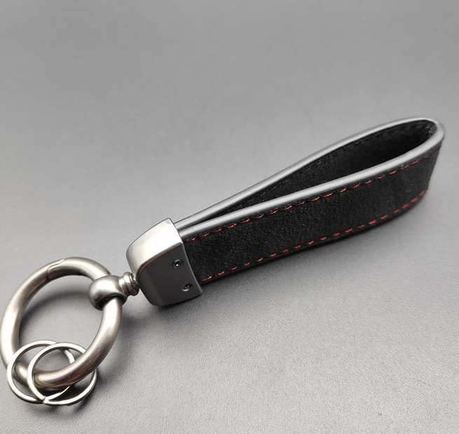 1 pcs High Quality Alcantara BMW Keychain - Image 4