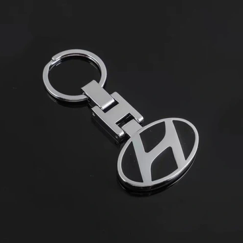 1 pcs High Quality Black Hyundai Metal Keychain