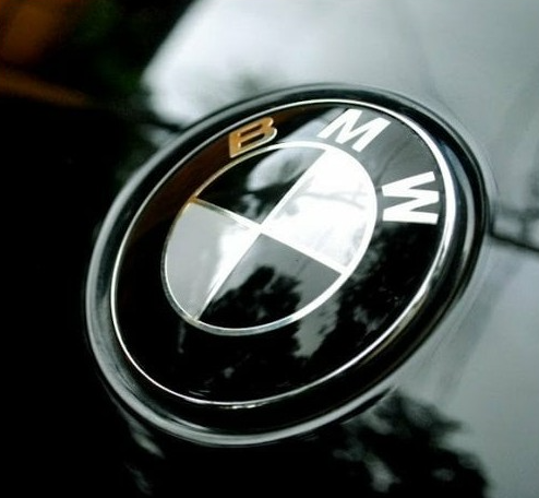 1 pcs 74mm Black & White BMW Bonnet / Hood Badge Emblem - Image 2