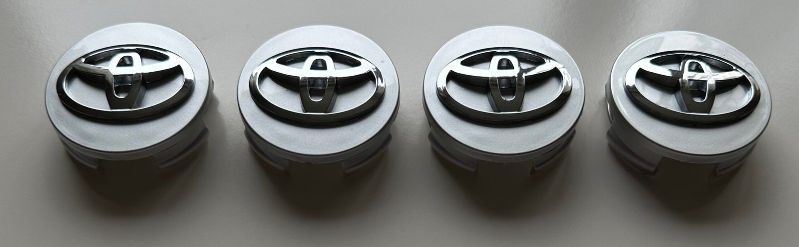 4 pcs (Set) 62mm - 2.44inch Silver Toyota Wheel Center Hub Caps - Image 4