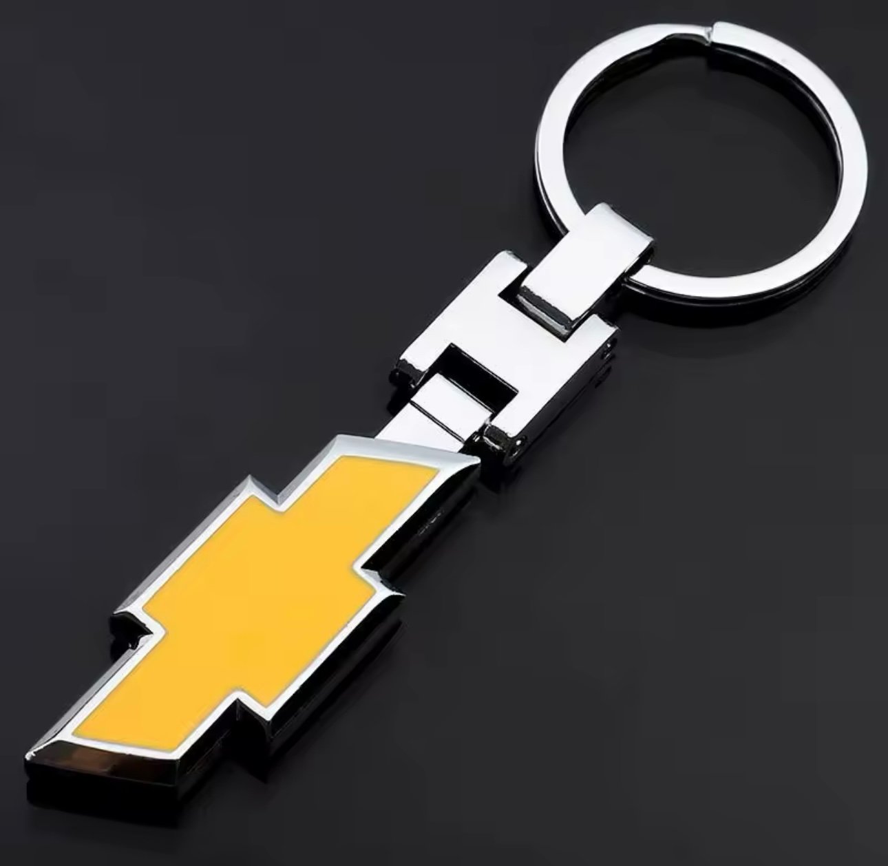 1 pcs High Quality Yellow Chevrolet Metal Keychain